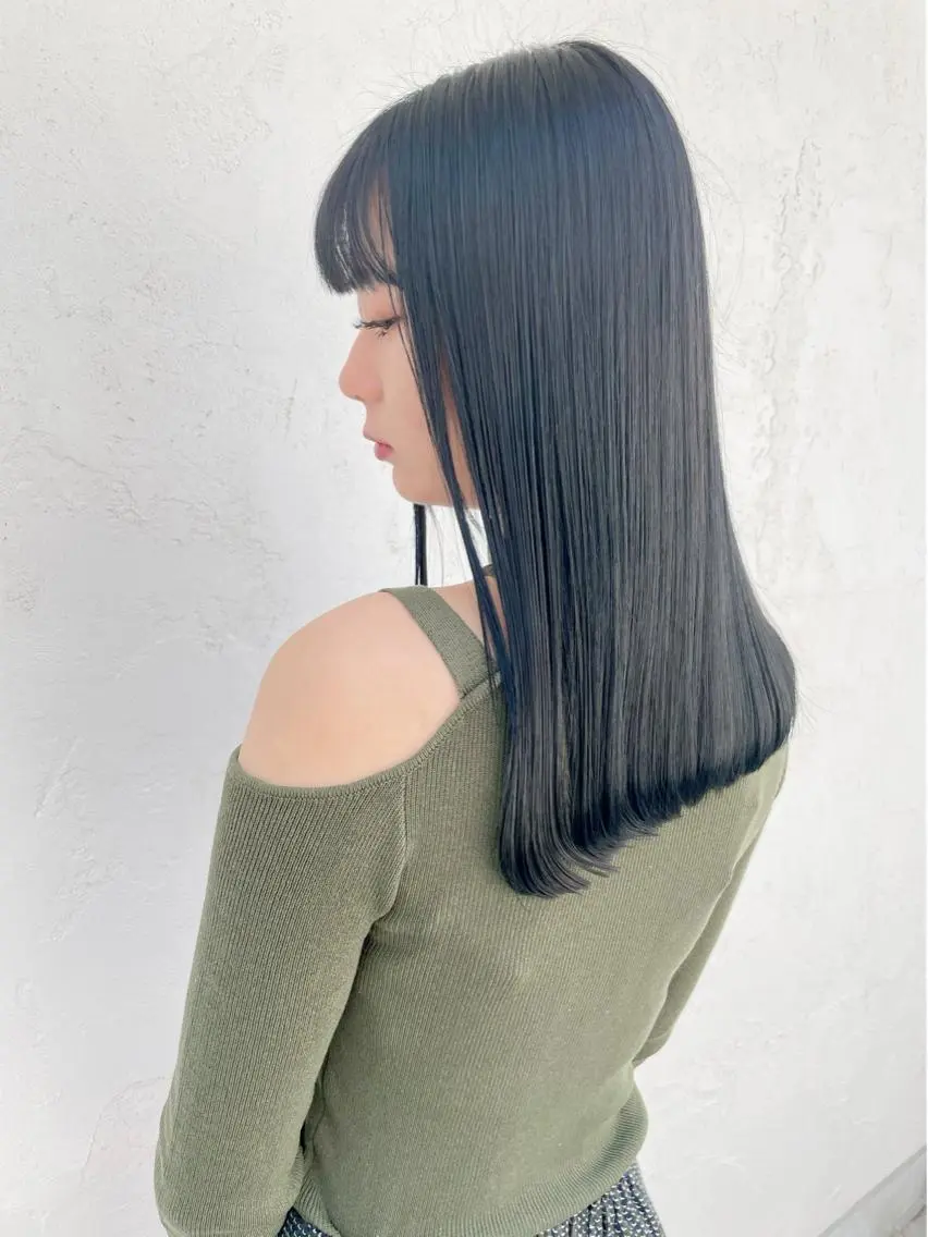 ロング カラー ヘアカラー トリートメント 顔周りカット 【オノザワリョウ】のヘアスタイル