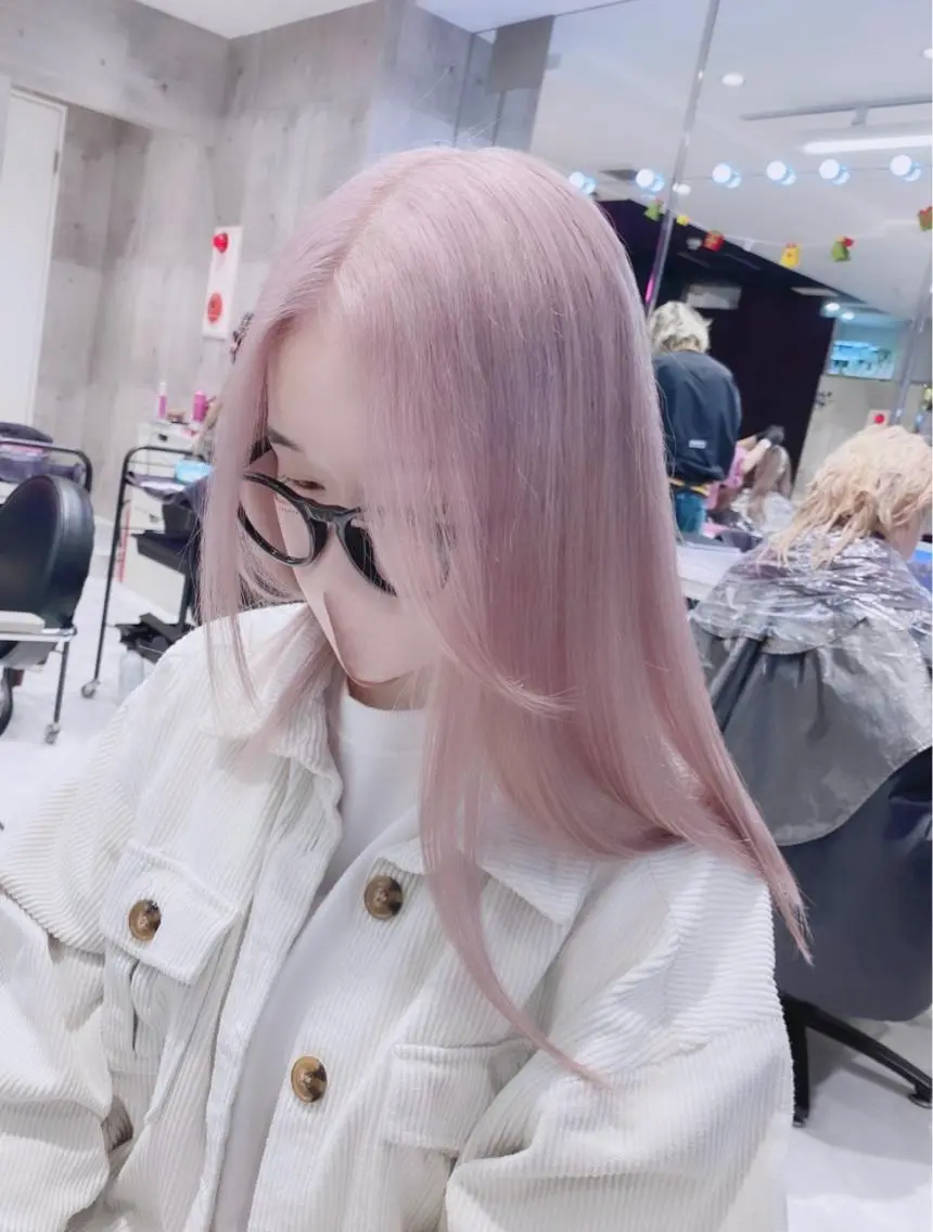 ロング カラー パーマ ヘアアレンジ メンズ キッズ ネイル マツエク・マツパ アイブロウ ピンクカラー カラーマツエク ピンク ハイトーンNo.1 👩🏼NaGiSaのヘアスタイル
