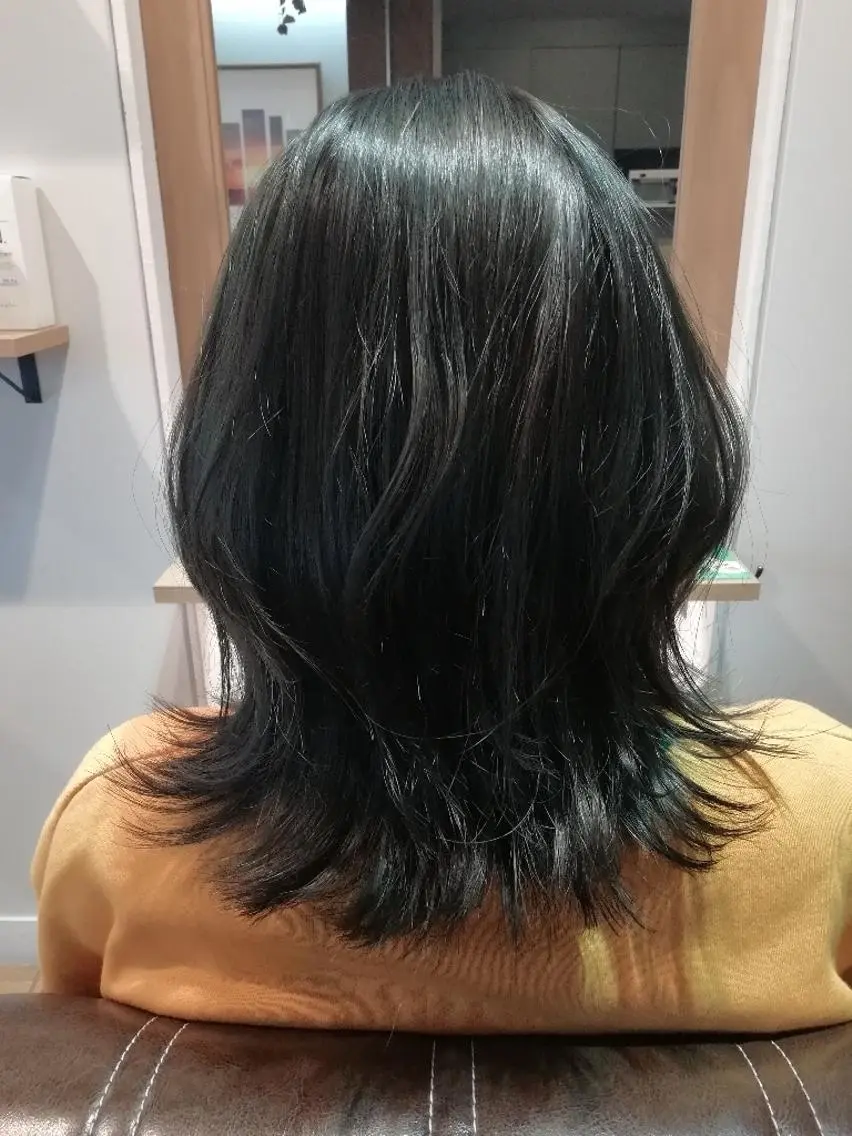 カラー 堀 望美のヘアスタイル