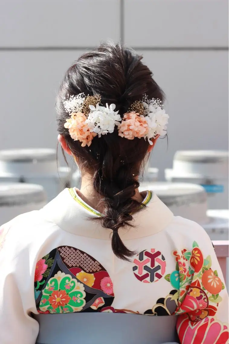 ミディアム ヘアアレンジ 卒業式のヘアスタイル ヘアセット Viage （ビアージュ）のヘアスタイル