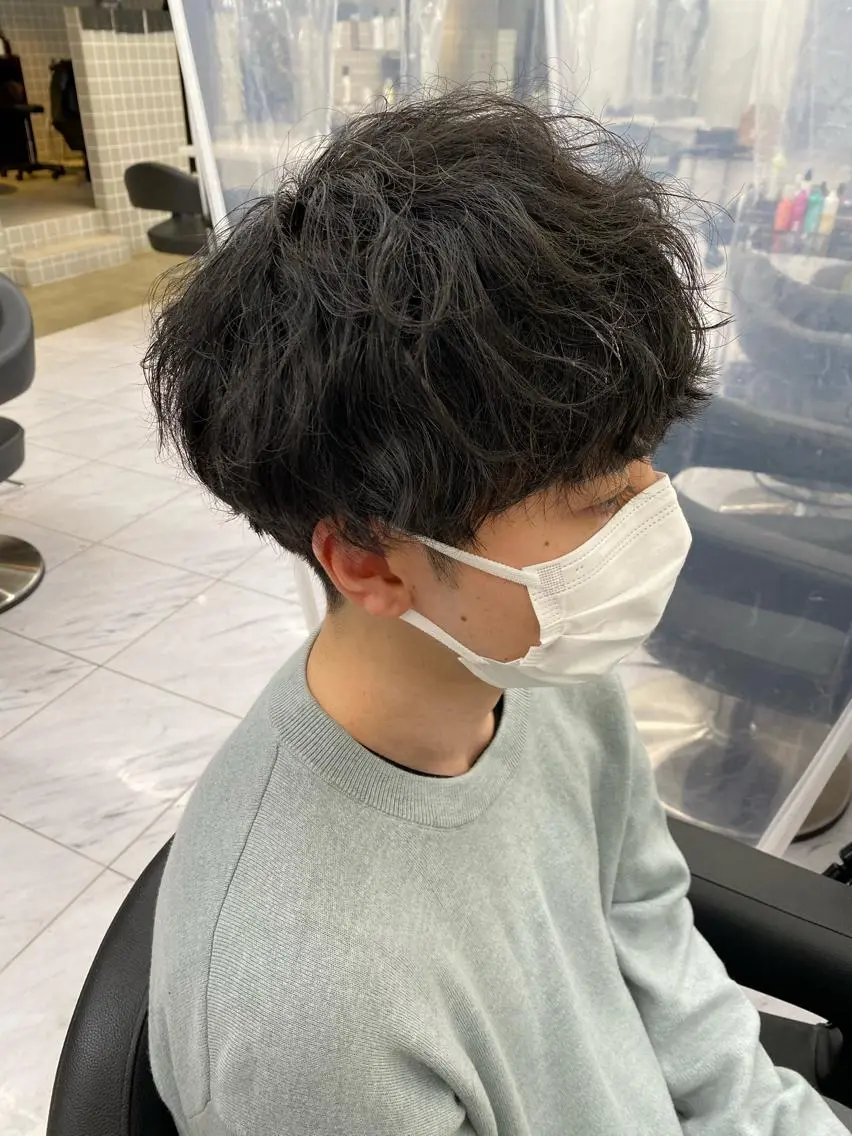 ミディアム パーマ メンズ メンズ特化 水口湧太のヘアスタイル