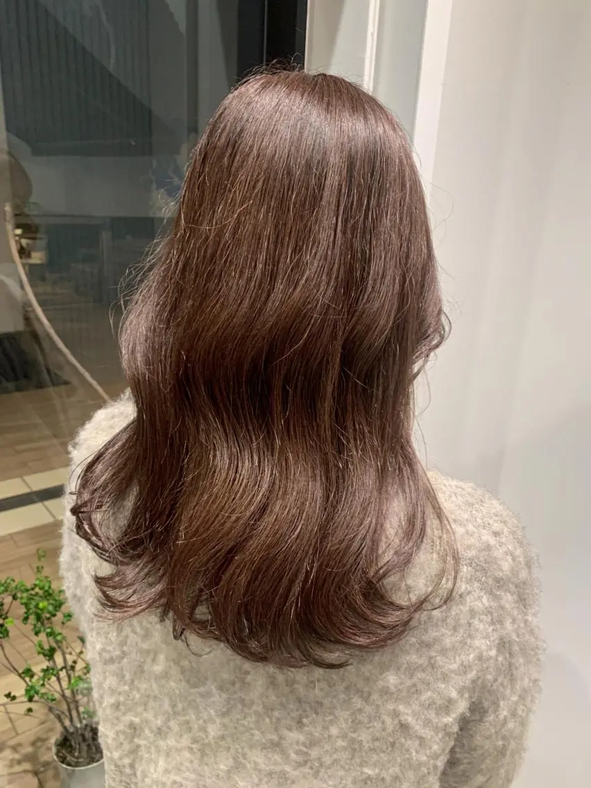 セミロング カラー ヘアアレンジ ヘアカラー トリートメント yuka .のヘアスタイル