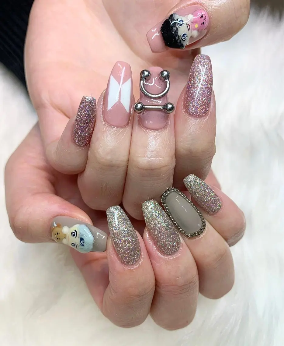 ネイル ハンドネイル glow_ nailのネイルデザイン
