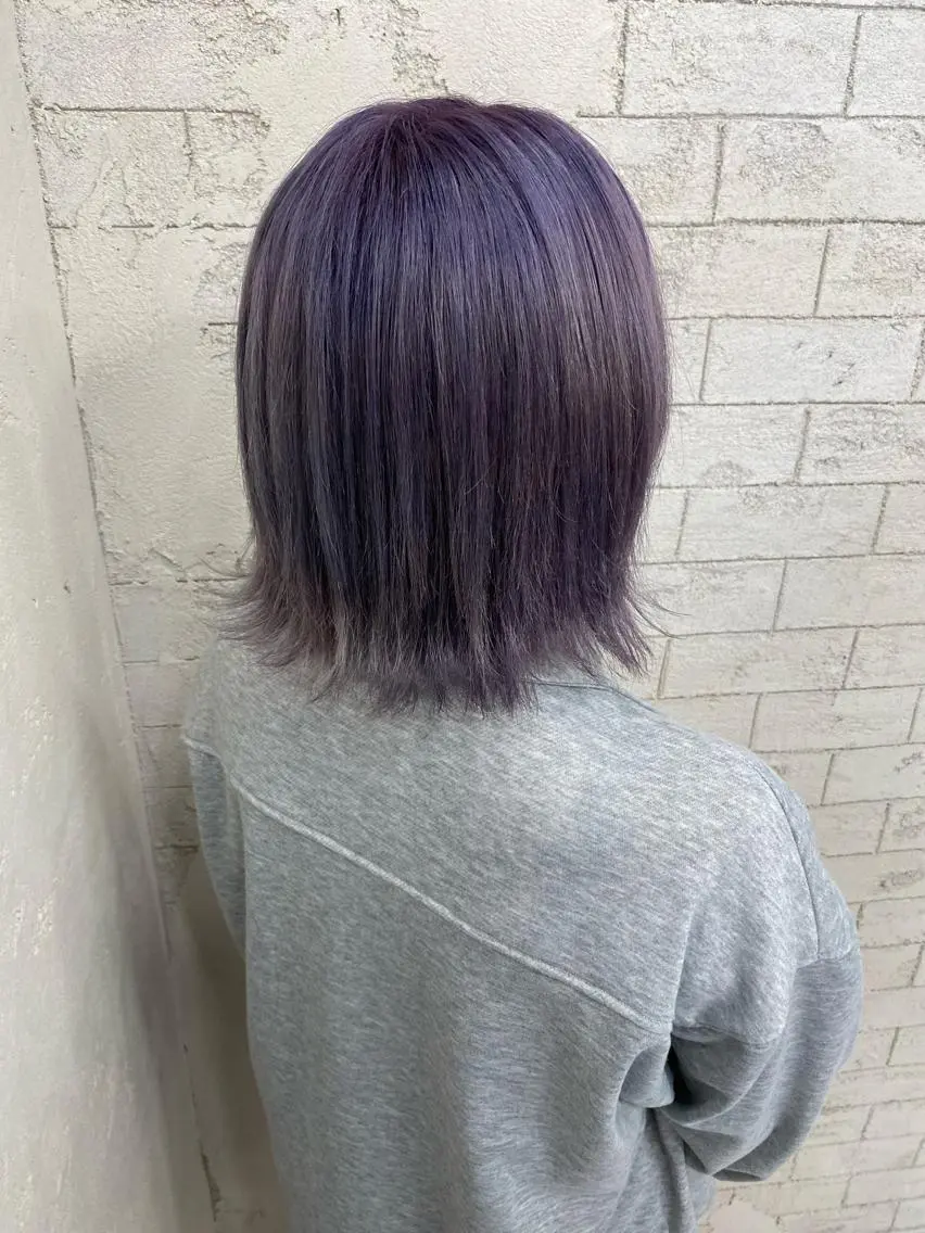 ミディアム カラー アッシュ ラベンダーカラー ラベンダーアッシュ グレージュ達人/赤み 消し/ブリーチ/岩崎のヘアスタイル