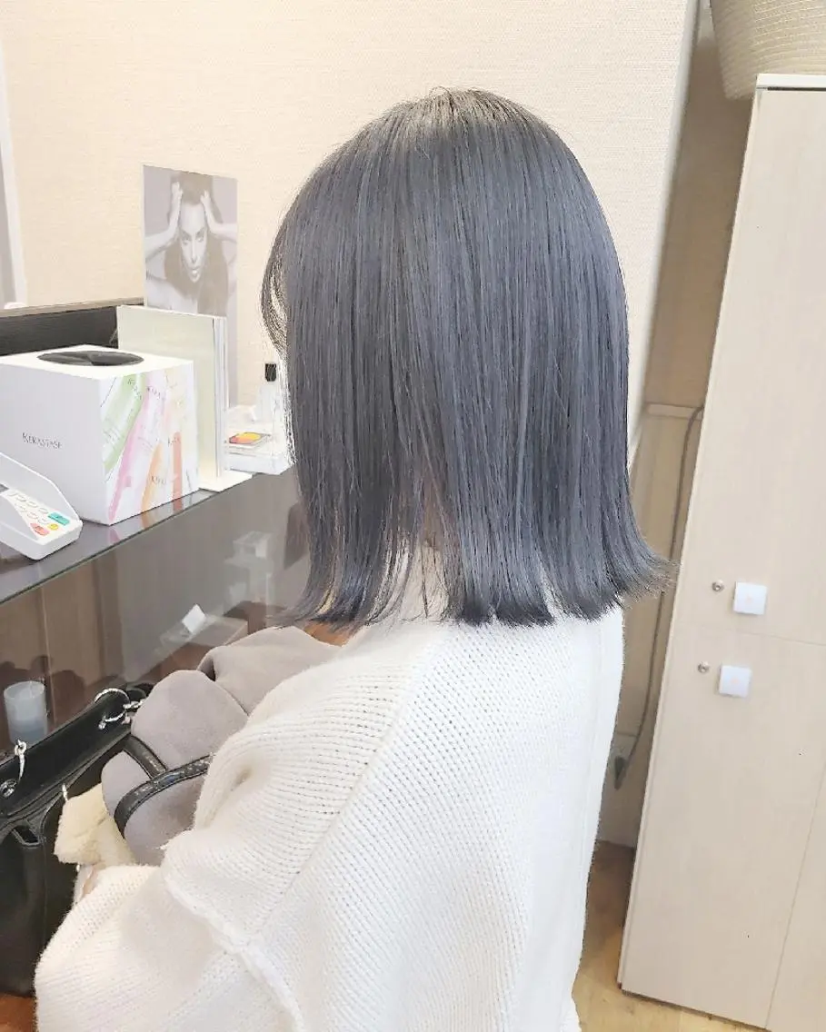ミディアム カラー ブリーチ シルバー 【ネウィ天王寺 】seiyaのヘアスタイル