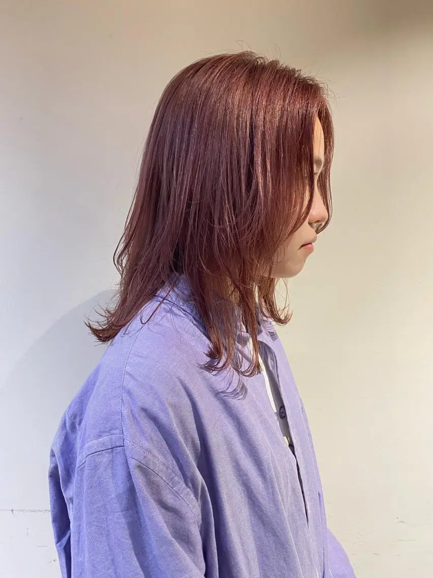 ミディアム カラー io濱川 遥のヘアスタイル
