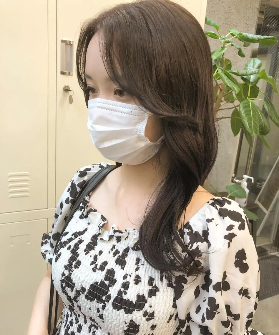ミディアム カラー ブラウンカラー オリーブブラウン ヨシンモリ kazuki iconのヘアスタイル