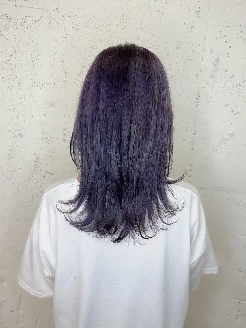 ロング カラー 透明感ハイトーン🦄 キラ🌈のヘアスタイル