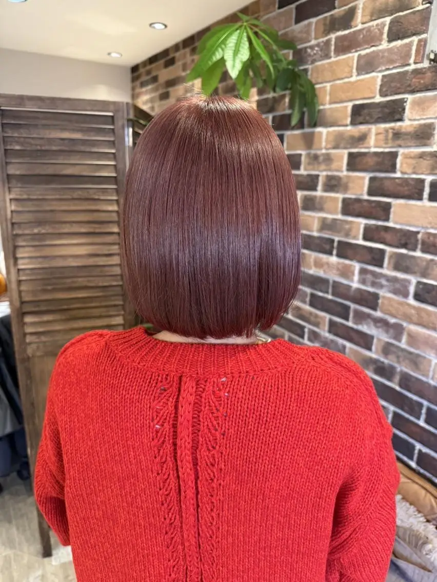 カラー セミロング AROMA awanoのヘアスタイル