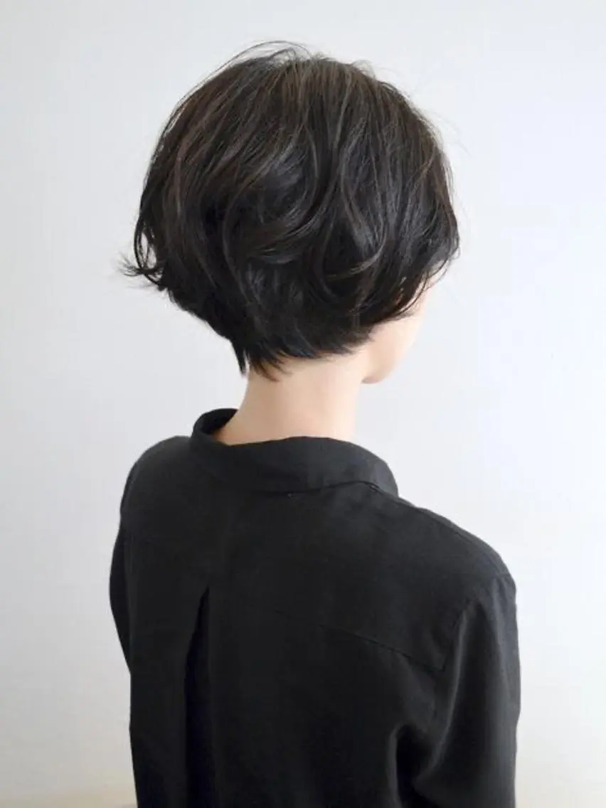 ショート 吉田一輝 外国人パーマのヘアスタイル