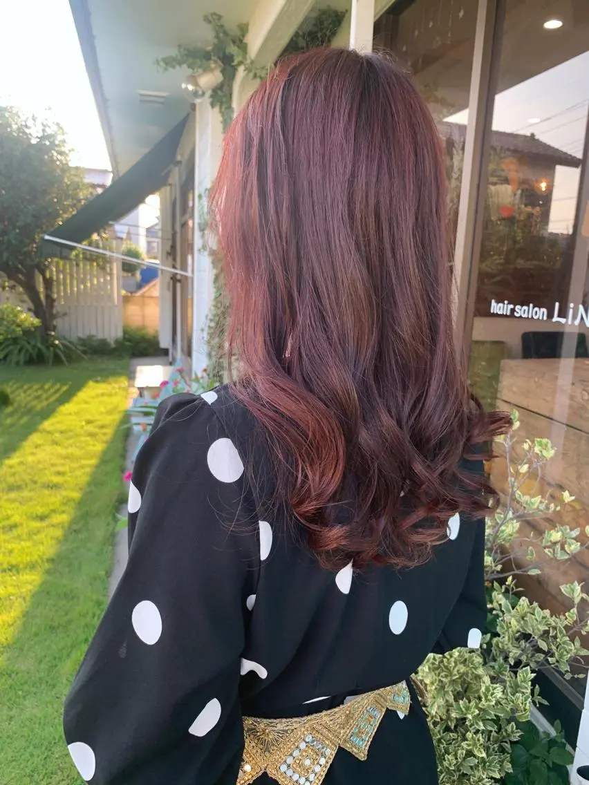 ロング ヘアカラー 佐藤 美咲のヘアスタイル