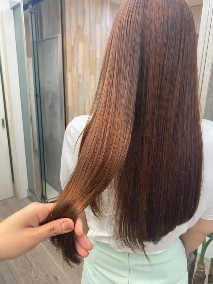 ロング カラー ヘアカラー トリートメント ☀️透明感color KURO☀️のヘアスタイル