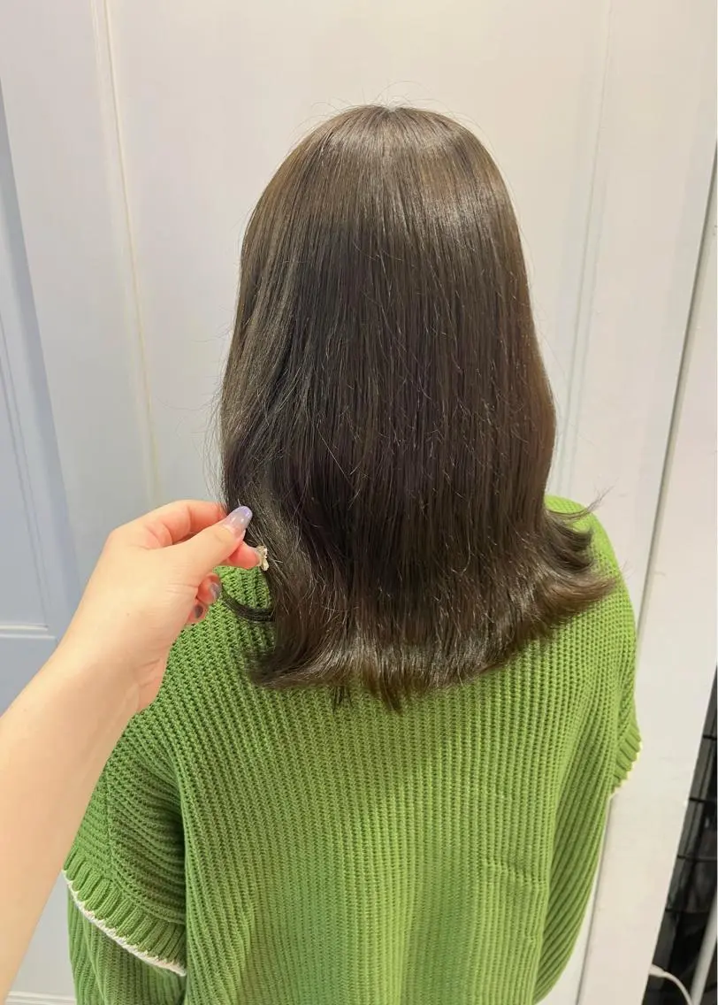 セミロング allum SAKURAのヘアスタイル