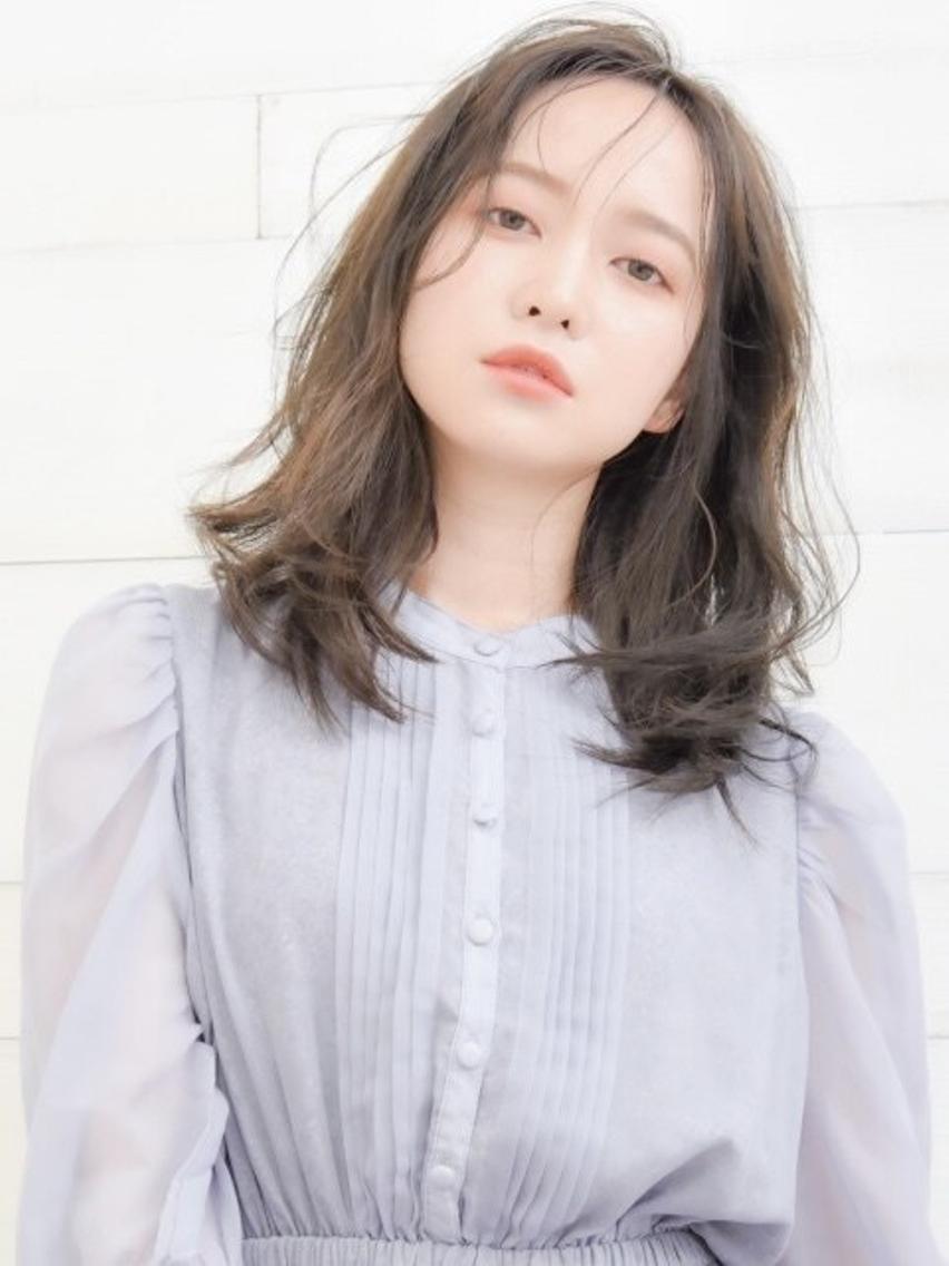 ショート ミストバング ボブ 天使の羽バング・フェザーバング ハイライト ショートヘア トップスタイリスト ✨KIRIKA中野✨のヘアスタイル