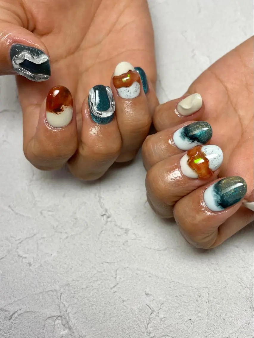 ネイル フレンチネイル グラデーション マグネットネイル 大理石ネイル(マーブル) ニュアンスネイル Nail salon Euphoriaのネイルデザイン