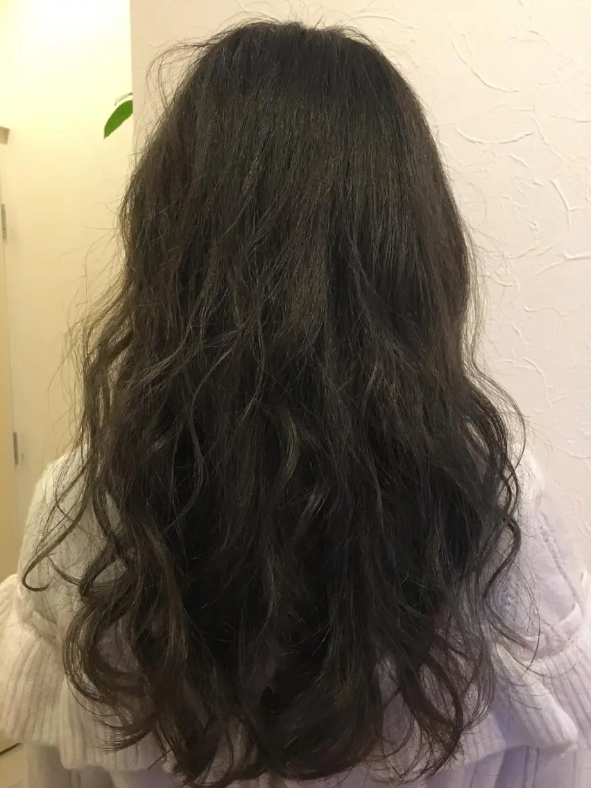 セミロング カラー IVY villa Suzu.のヘアスタイル