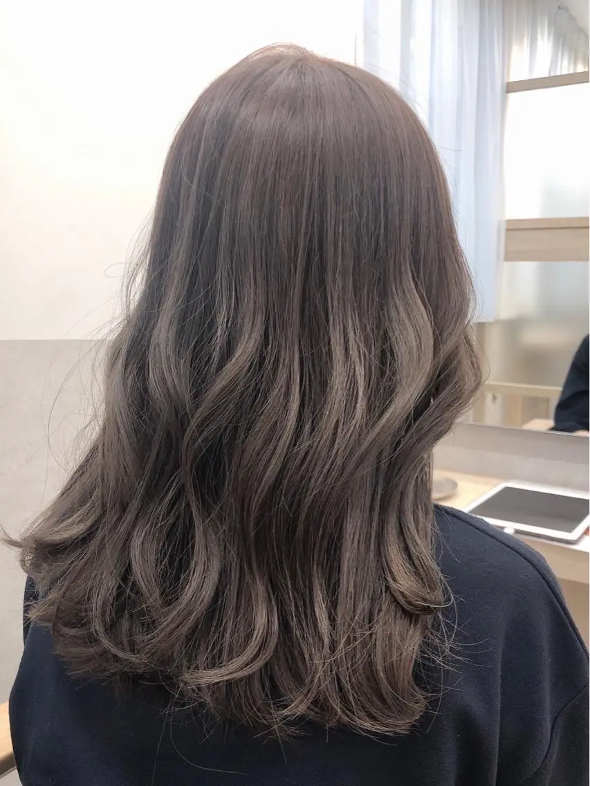 セミロング カット ヘアカラー トリートメント 西野 美空🍊のヘアスタイル