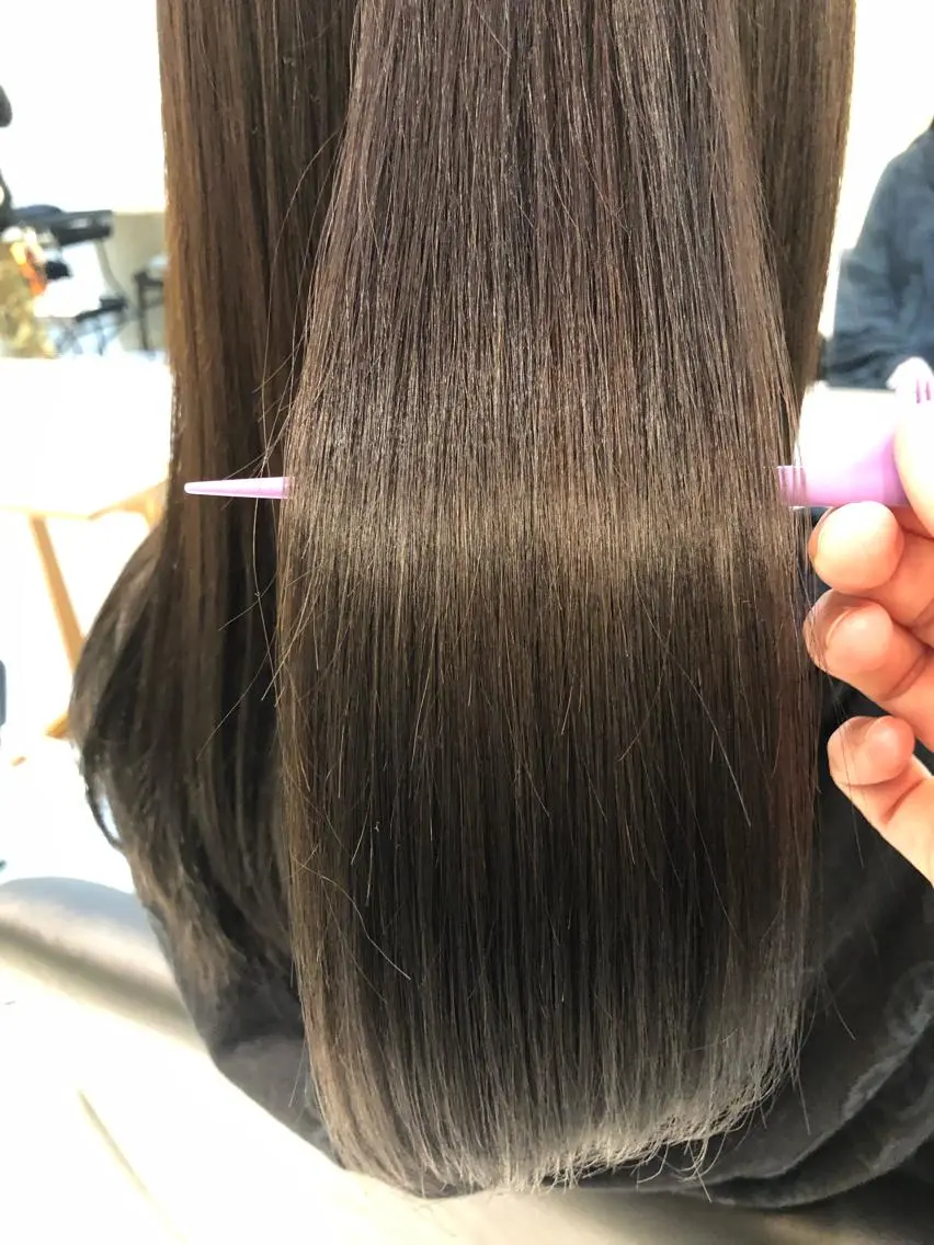 ロング 出雲 莉奈のヘアスタイル