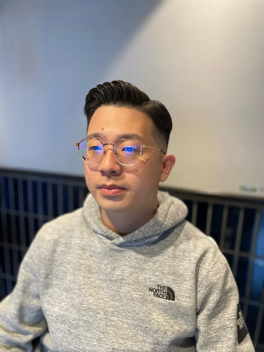 ショート 新宿スキンフェード 佐藤京介のヘアスタイル