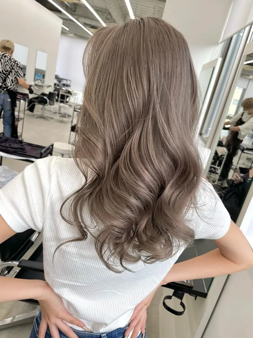 ロング ロング 佐藤 まいらのヘアスタイル