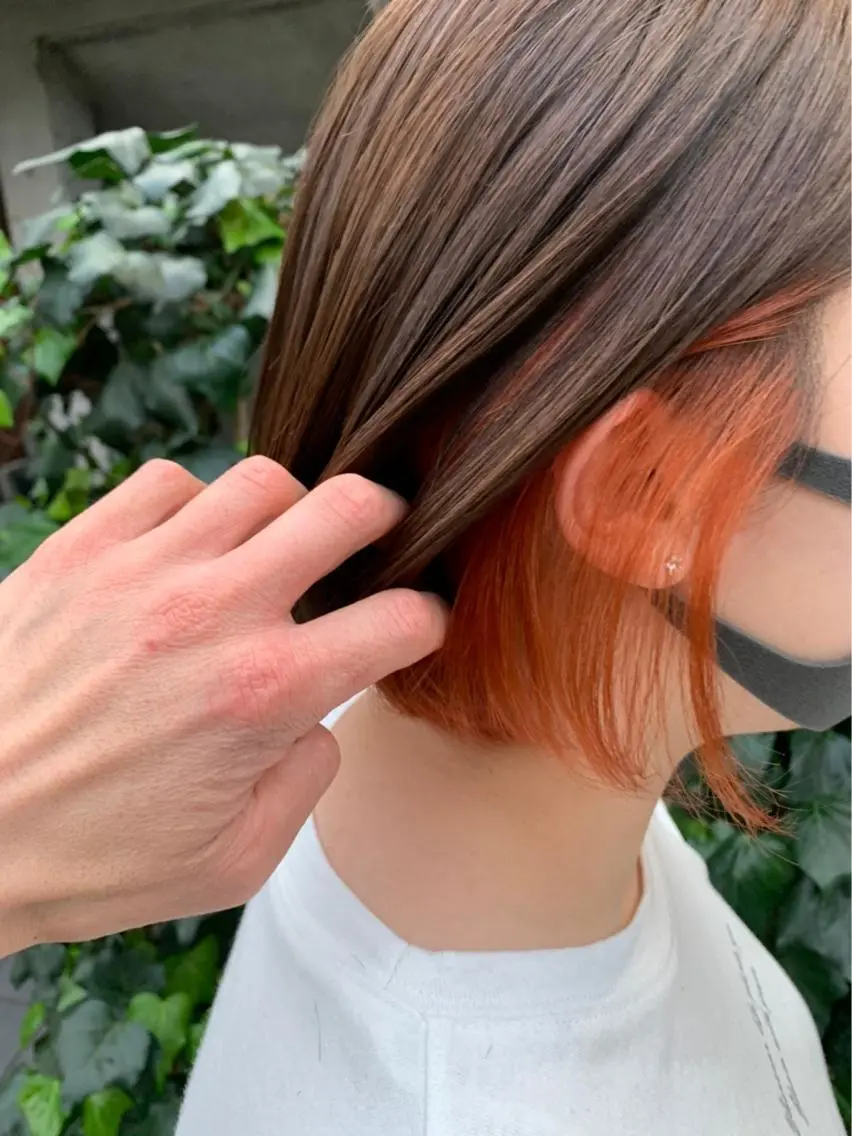 ショート カラー インナーカラー オレンジ 暖色カラー🍊 せきゆうかのヘアスタイル
