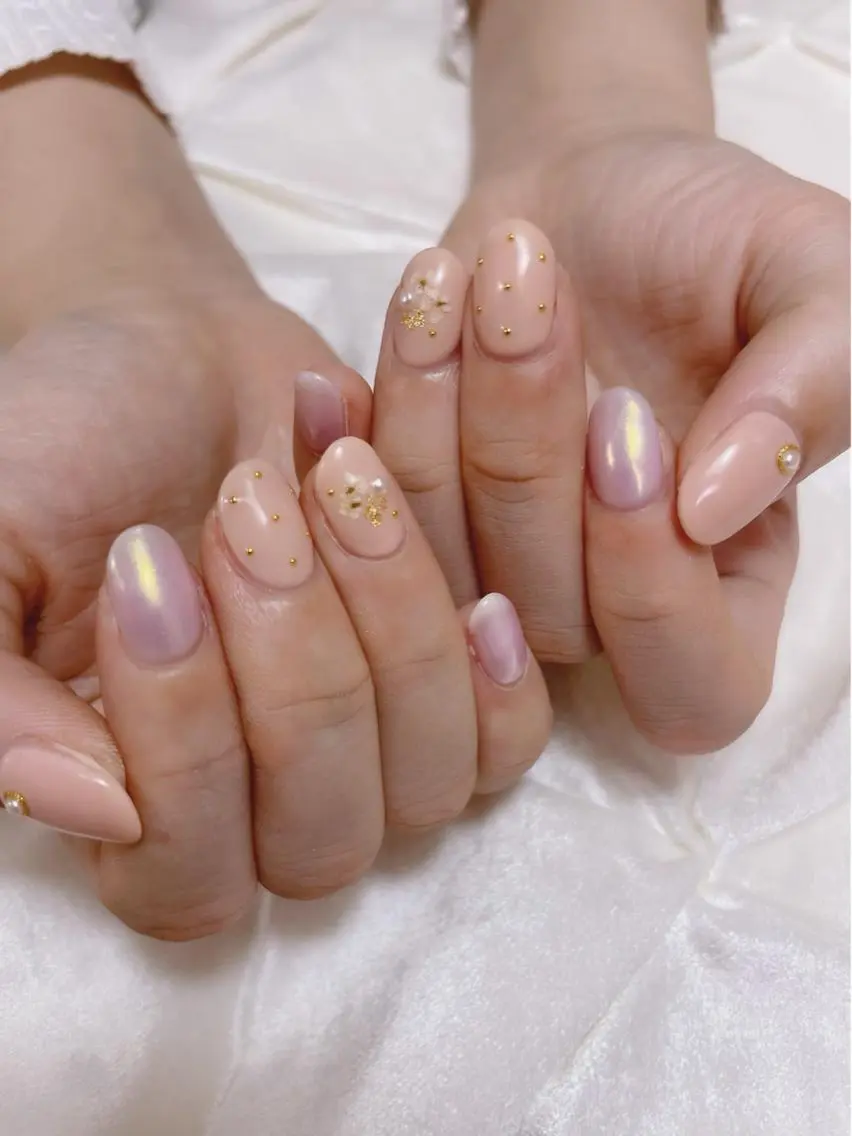 セミロング misa🌼 綱島のネイルデザイン