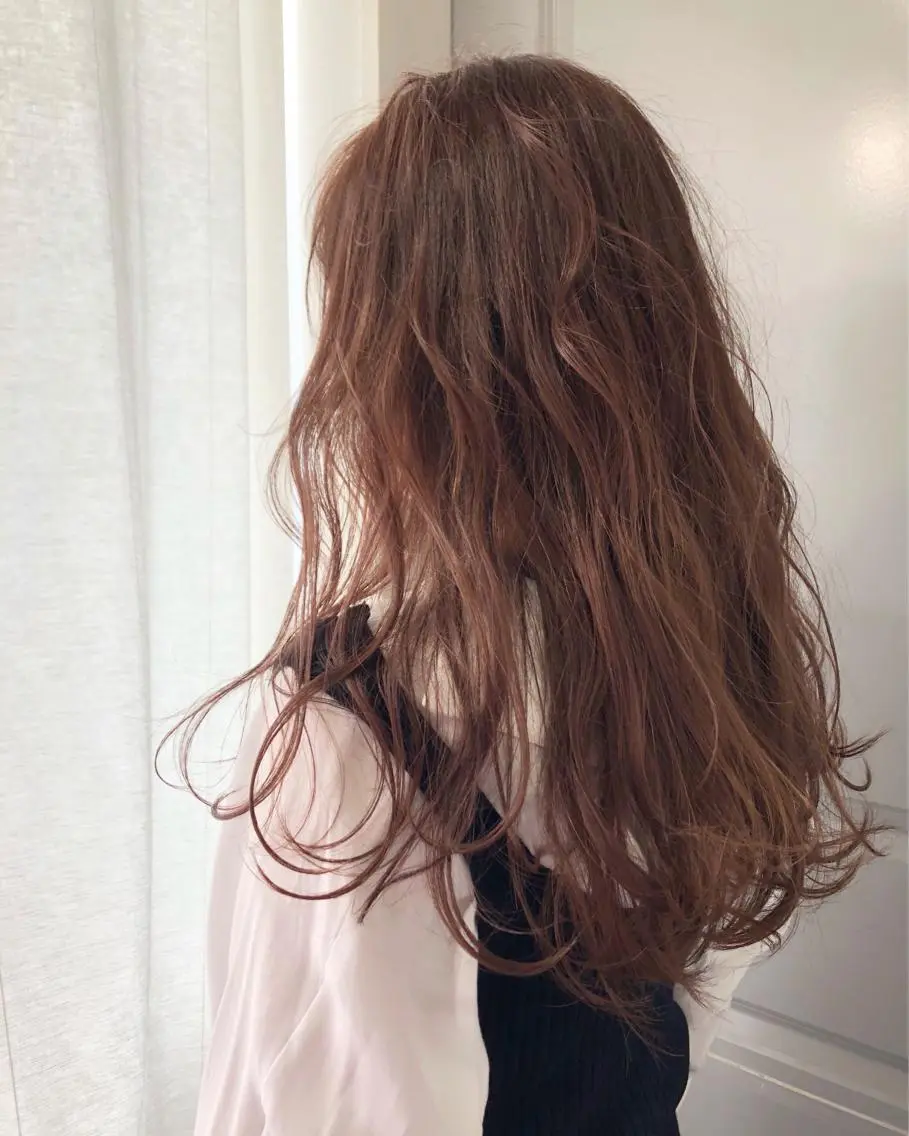 ロング カラー ベージュカラー ブリーチ ケアブリーチ ピンクカラー ピンクベージュ Pia ツボイ ケイタのヘアスタイル