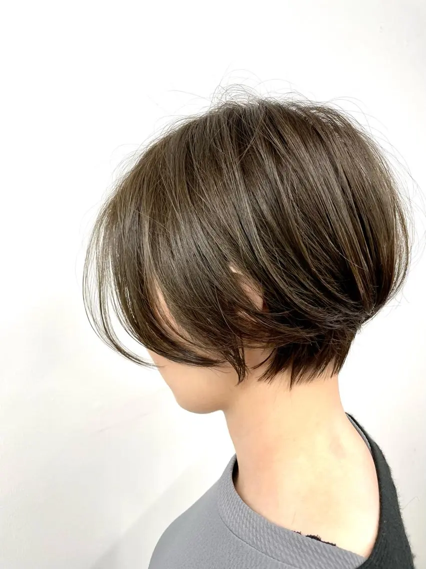 ショート カラー カット ヘアカラー トリートメント 色気レイヤー& ショートはお任せ🌟のヘアスタイル