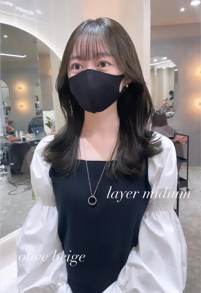 ミディアム くびれヘア YUKI / レイヤーカット🤍のヘアスタイル