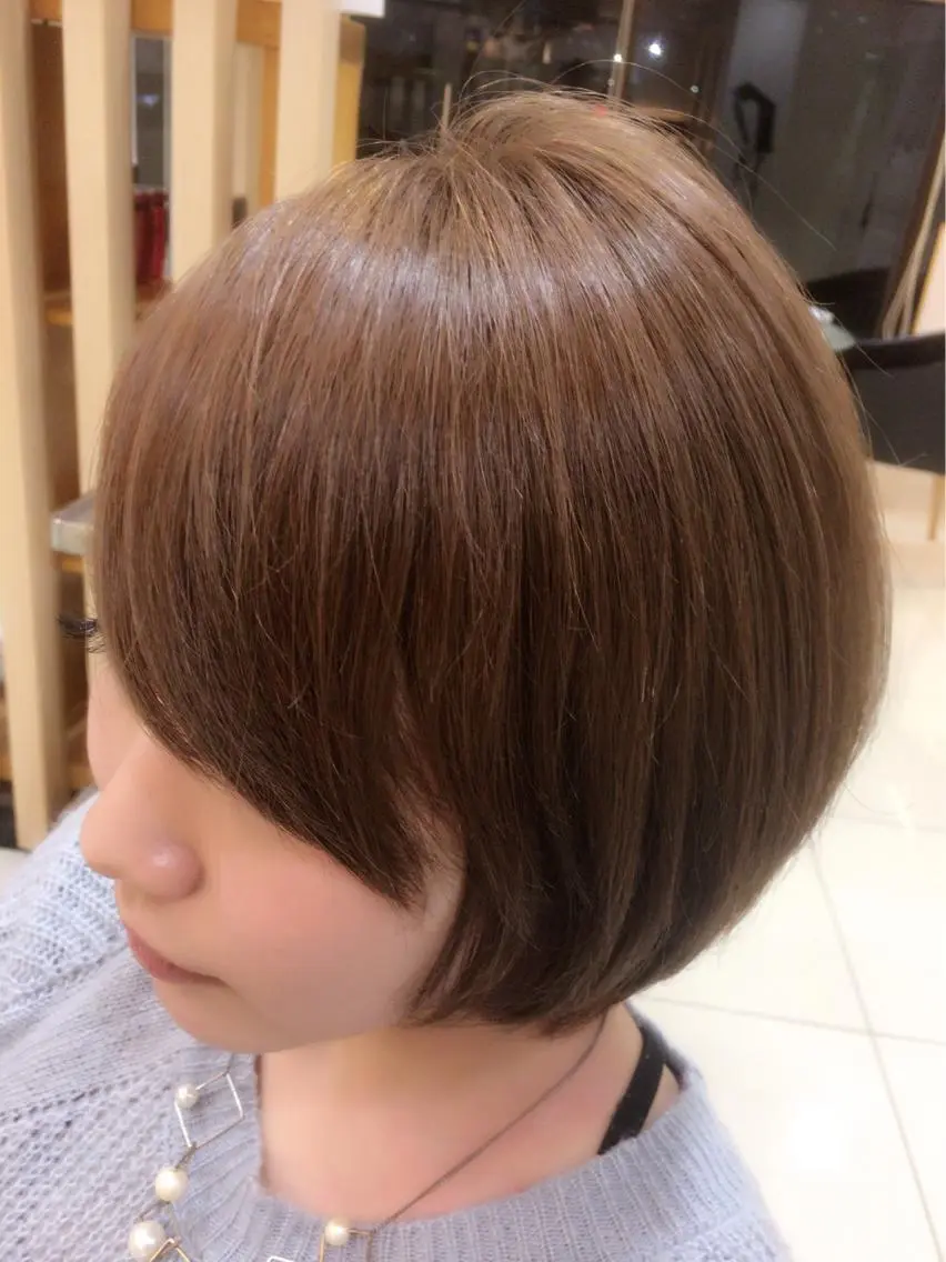 ショート カラー ベージュカラー ダブルカラー ミルクティーベージュ 永井 大希のヘアスタイル