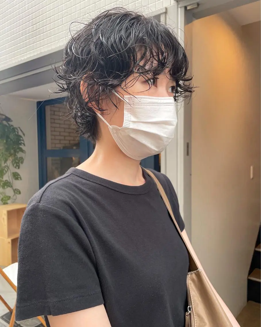 ショート パーマ やまさきえりこ ニュアンスパーマのヘアスタイル
