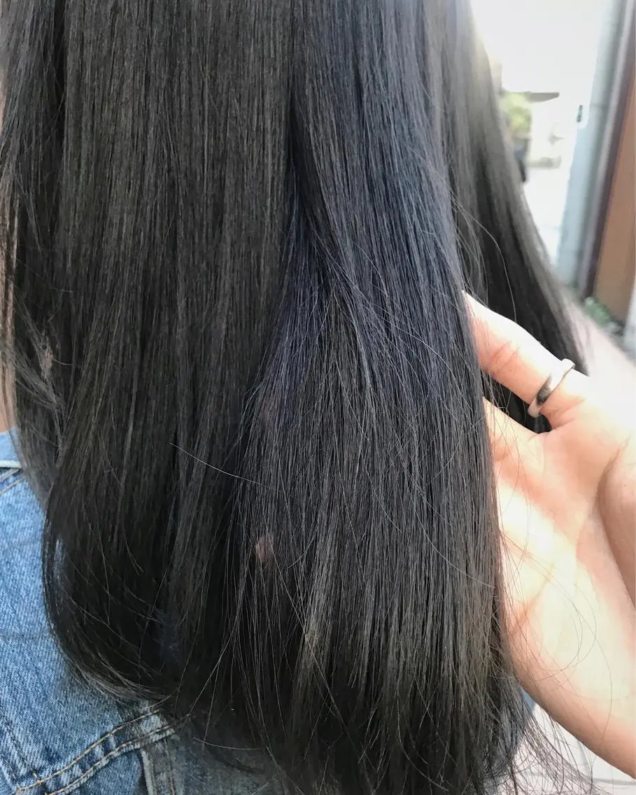 セミロング カラー パーマ ヘアアレンジ 黒髪 透明感カラー グレージュ カット ヘアカラー トリートメント 松田 亮葉のヘアスタイル