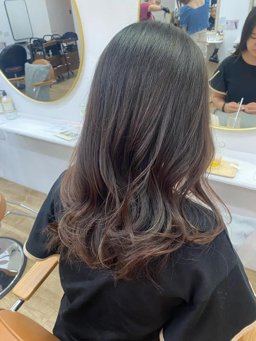 セミロング ヘアアレンジ BELO / yuzuのヘアスタイル