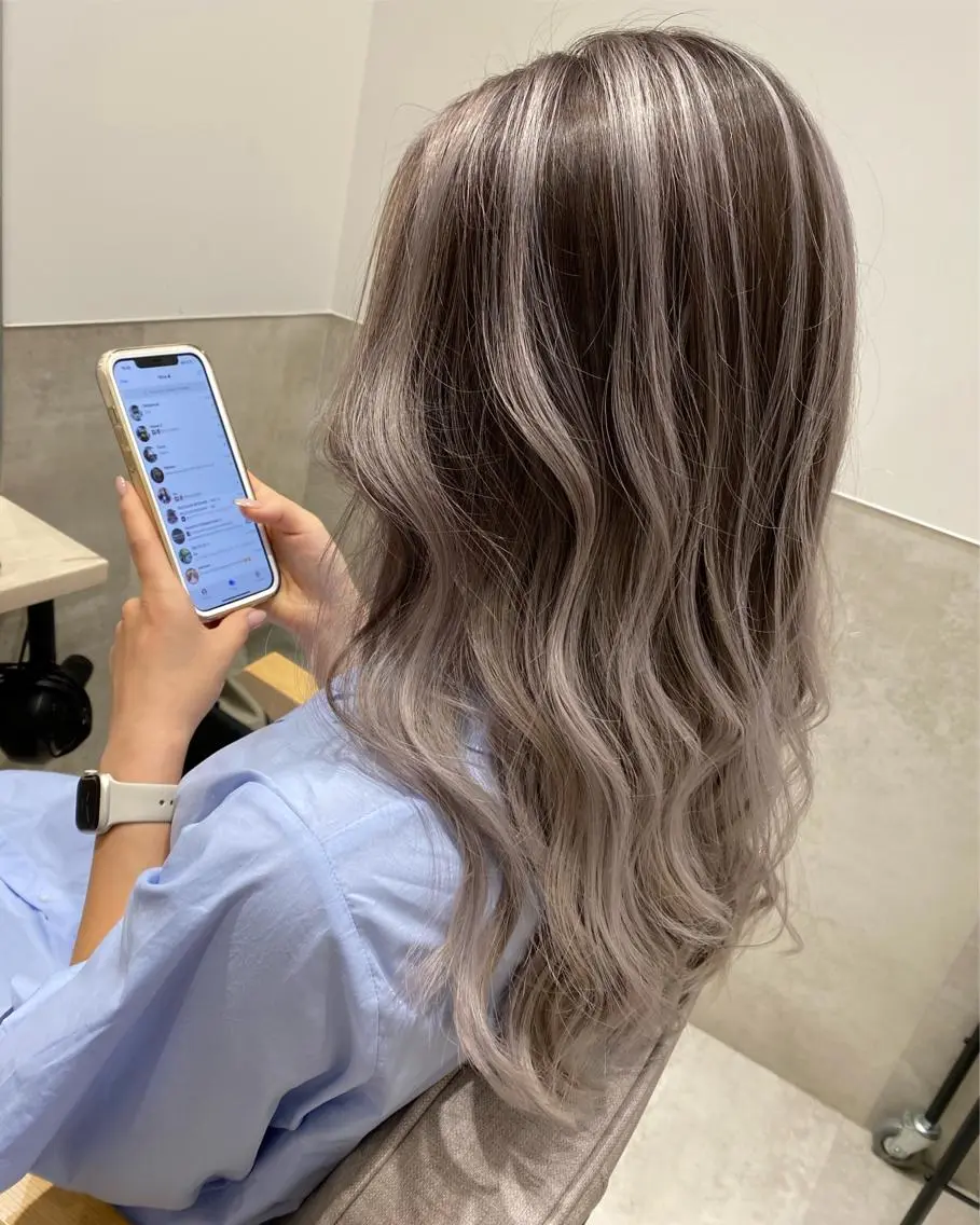 セミロング カラー カット ヘアカラー ✨ブリーチ無し 透明感HIDEのヘアスタイル