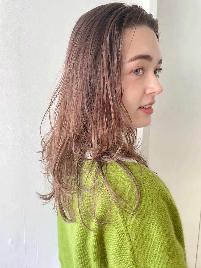 セミロング カラー カット ヘアカラー トリートメント レイヤーカット 🪩yurikaのヘアスタイル