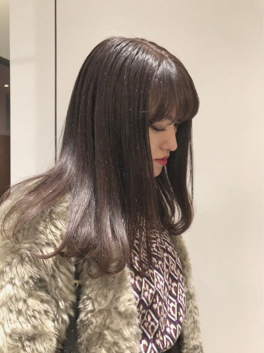 ロング カラー パーマ ヘアアレンジ キッズ アッシュ ベージュカラー ブリーチ ブルーカラー ブルーバイオレット カット 縮毛矯正 stylist 🌸 kana.のヘアスタイル