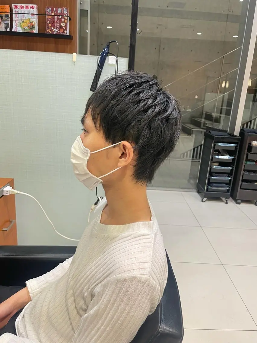 ショート メンズ 髙田 千華 髪質改善ストレートのヘアスタイル