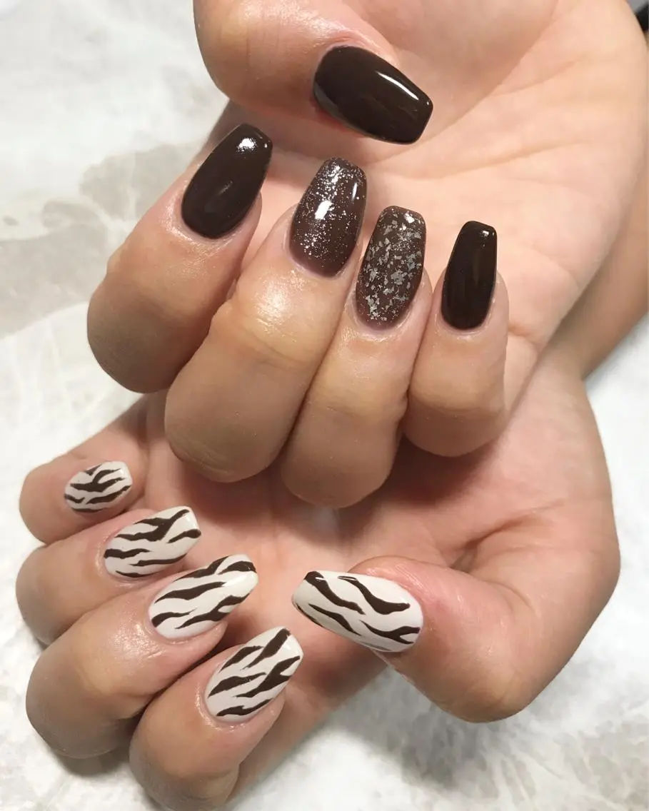 ネイル アニマル柄 フットネイル ニュアンスネイル シンプルネイル 春ネイル nail fufla ♡yamane♡のネイルデザイン
