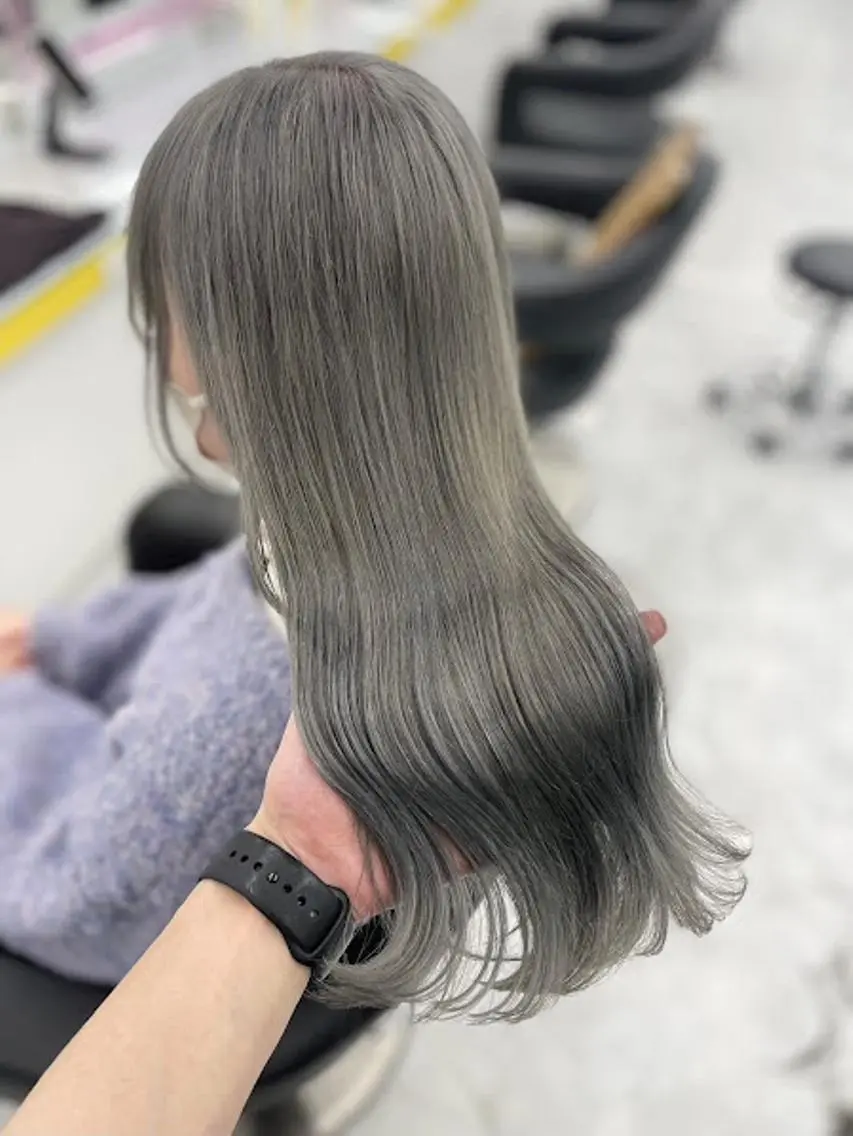 カラー official TUNE銀座🪞🪽のヘアスタイル