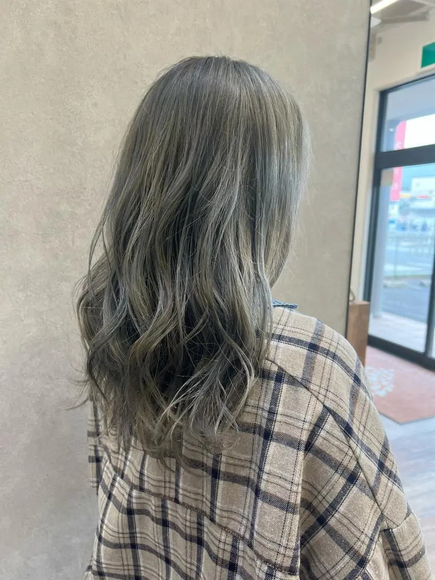 ロング 小野 優太のヘアスタイル