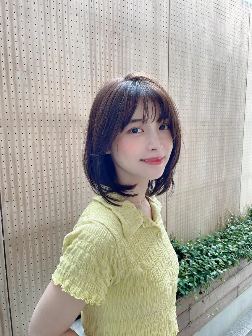 ミディアム ボブ 韓国風ヘア レイヤーカット ひがし　まさし JYUNESU副代表のヘアスタイル