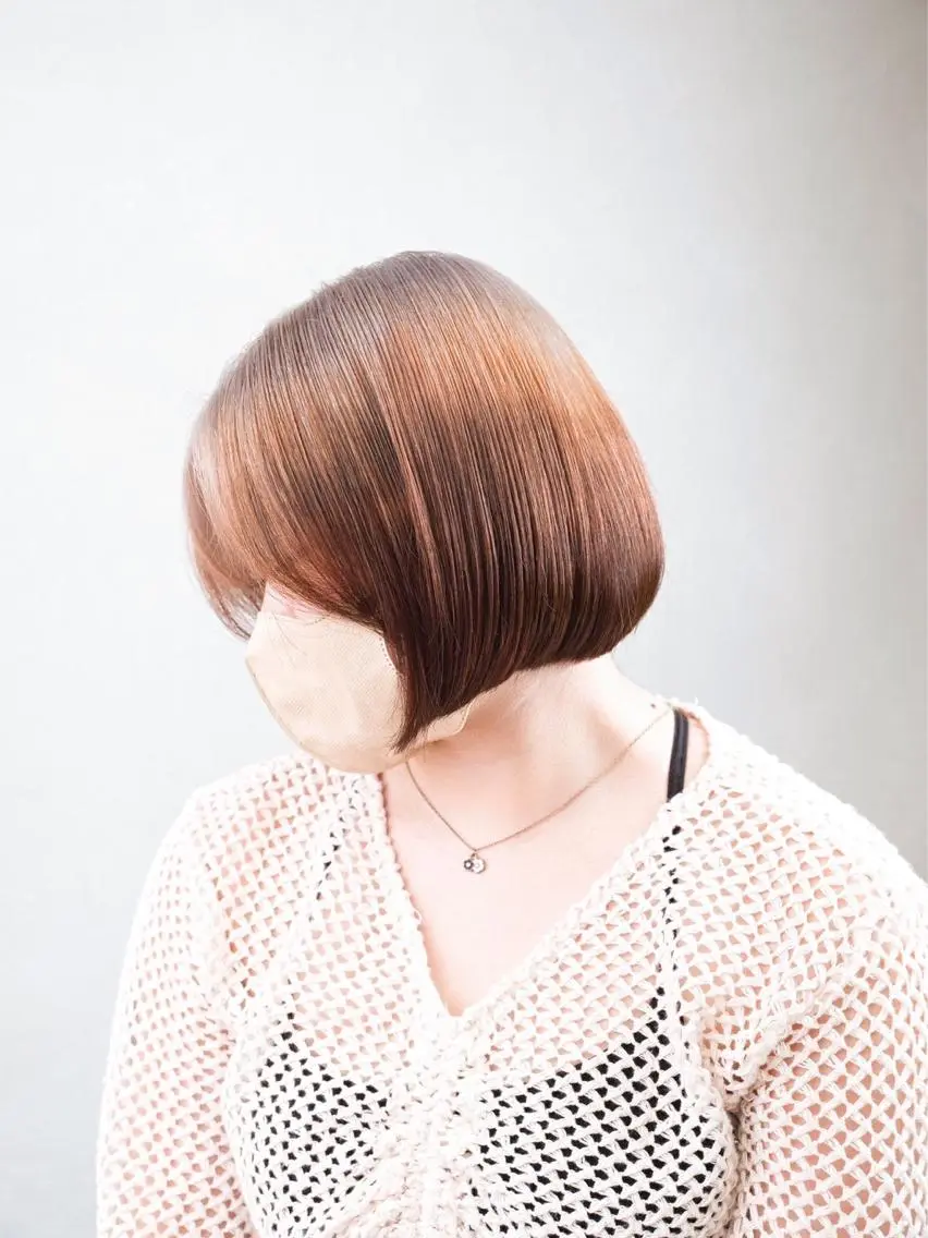 ショート カラー 谷山 葵のヘアスタイル