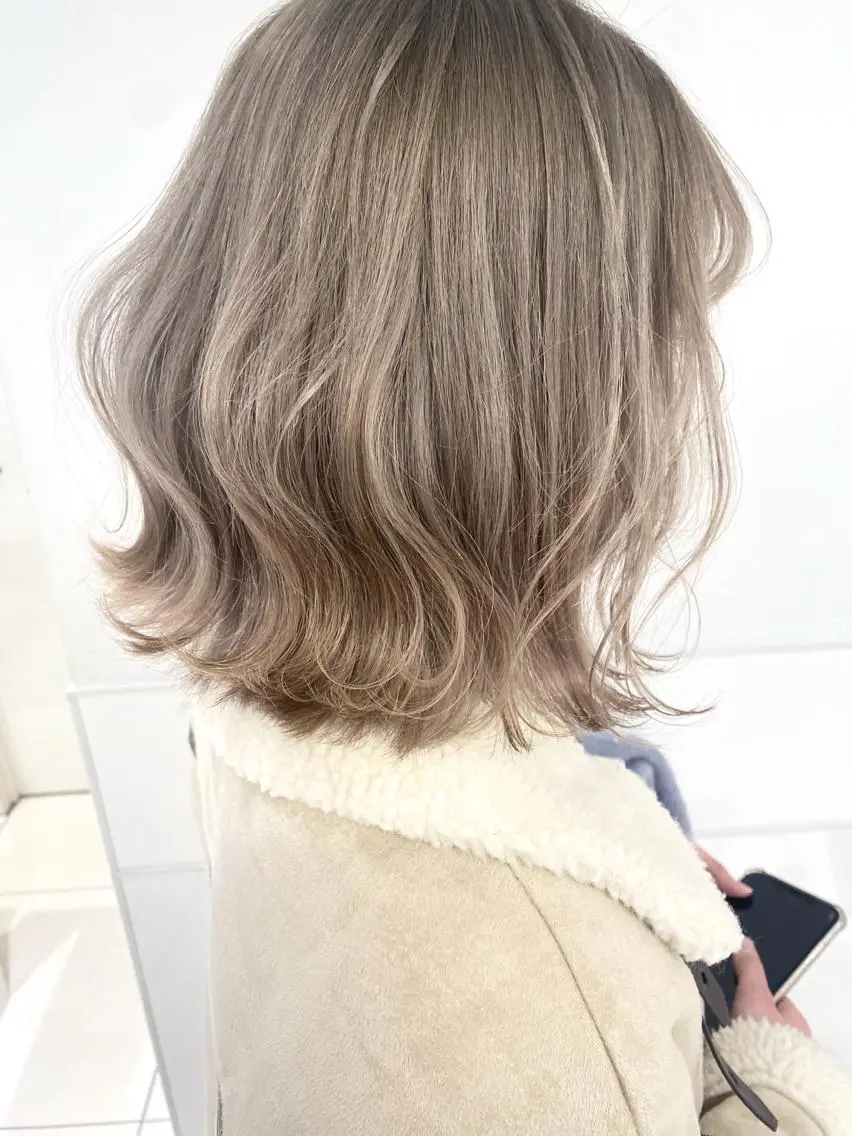 ミディアム Amelie yunのヘアスタイル