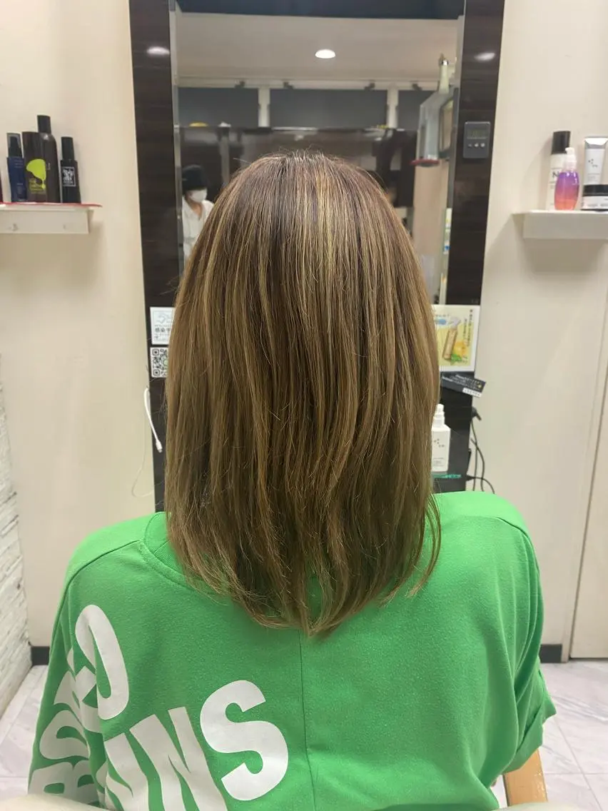 ロング レイヤーカット シャギー 目黒 碧人のヘアスタイル