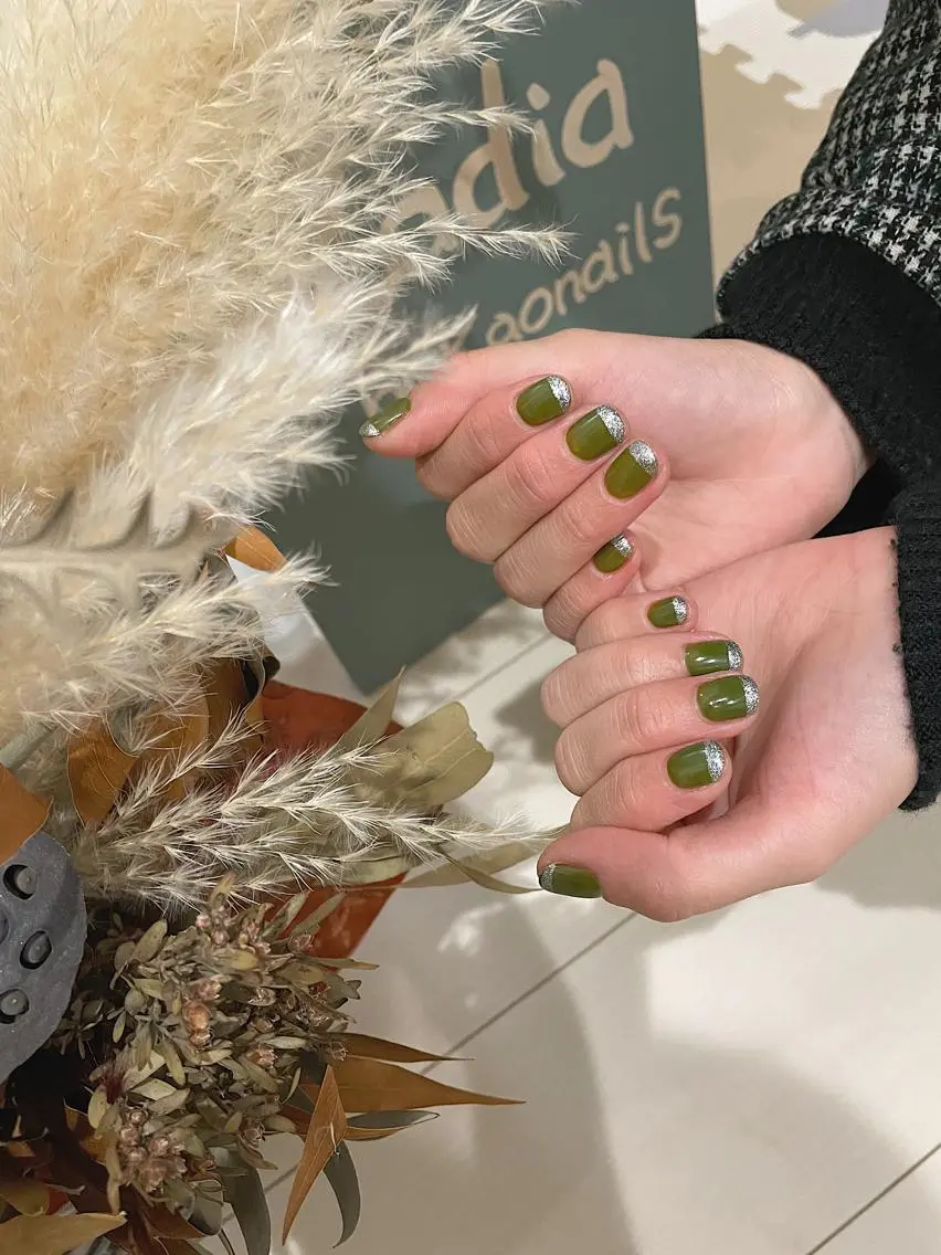 ネイル ハンドネイル Radia bykaonailsのネイルデザイン