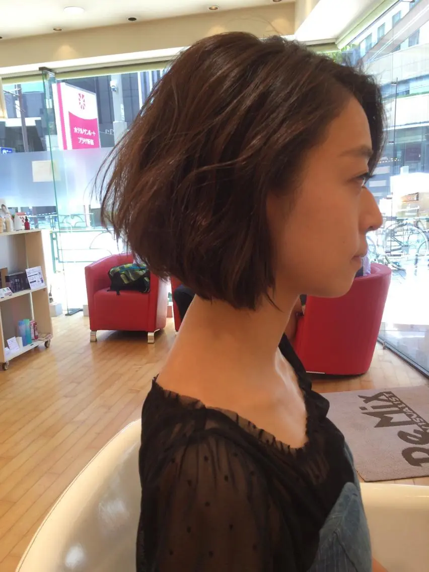 ショート ボブ タジマ ヤスヒサのヘアスタイル