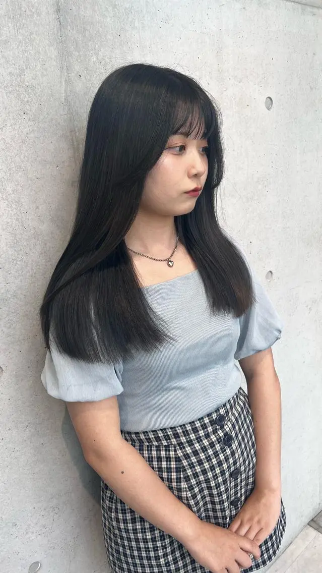 ロング カラー カット ヘアカラー トリートメント 赤みゼロ/透明感 カラー🌿KANTAのヘアスタイル