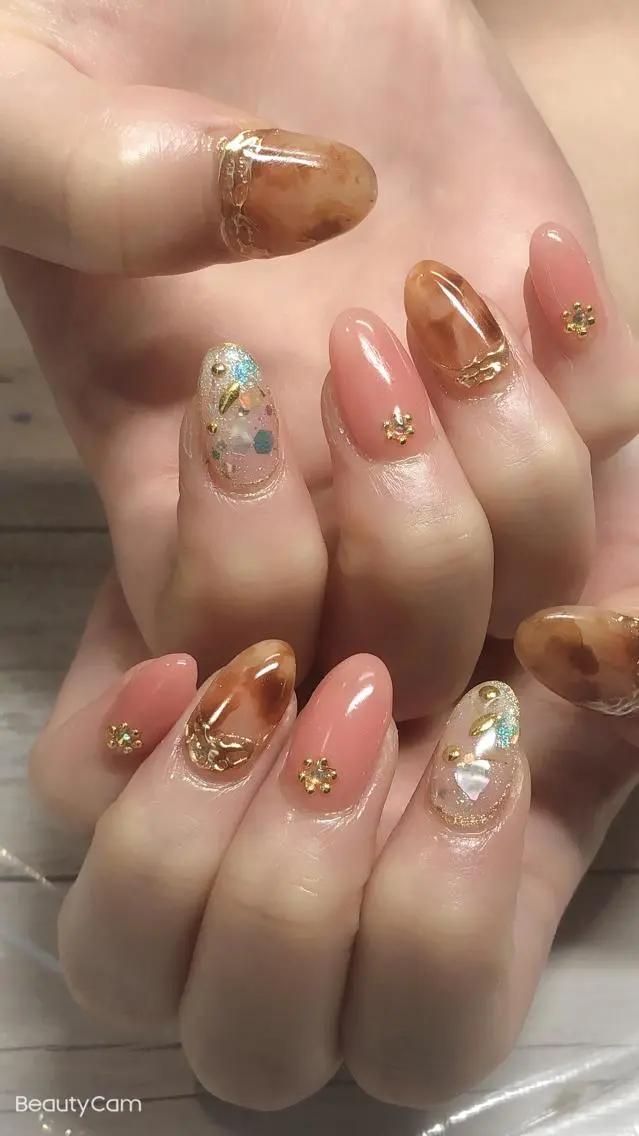 ネイル ✨アン ミユ✨のネイルデザイン