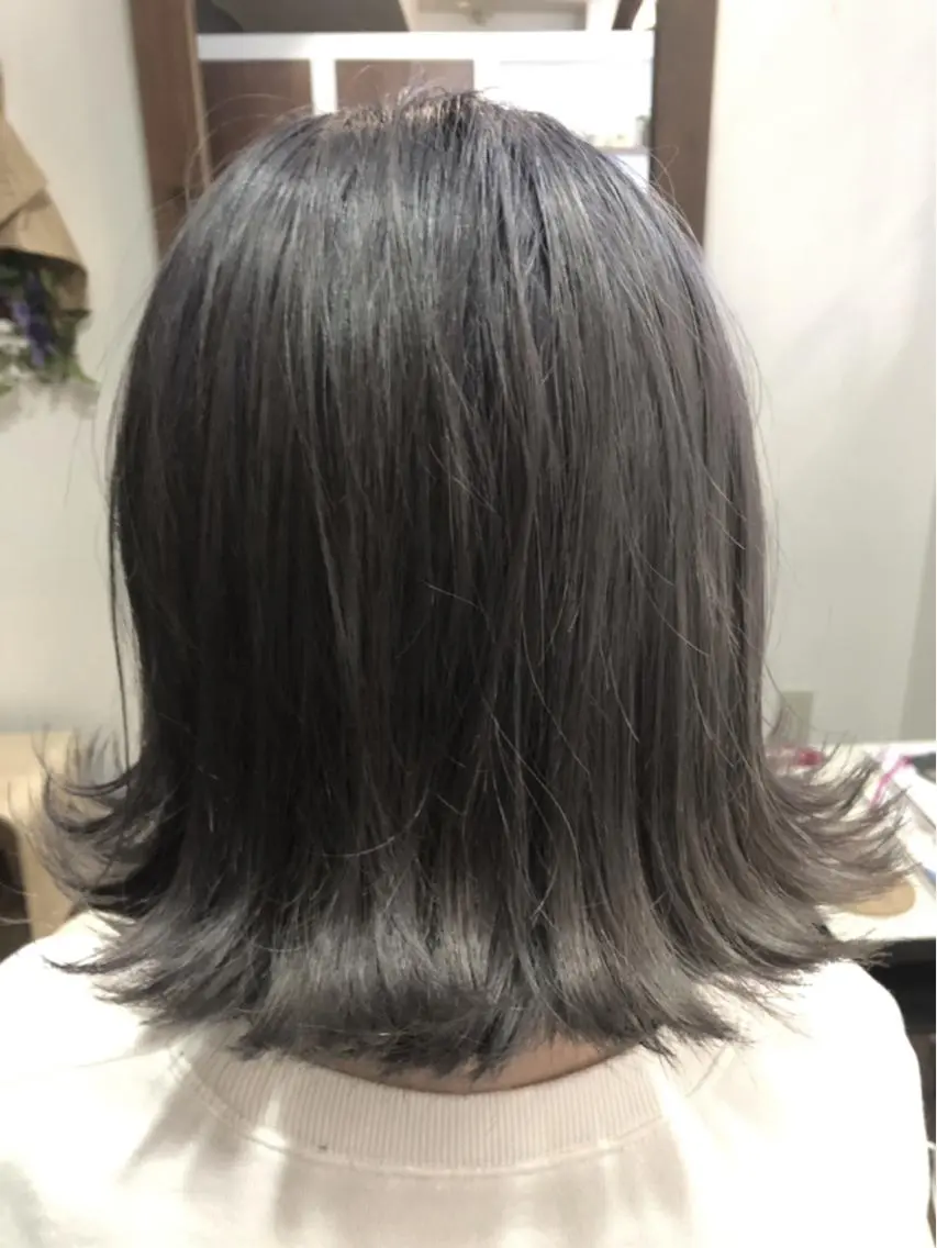 ミディアム ヘアカラー 樋口 祐次郎のヘアスタイル