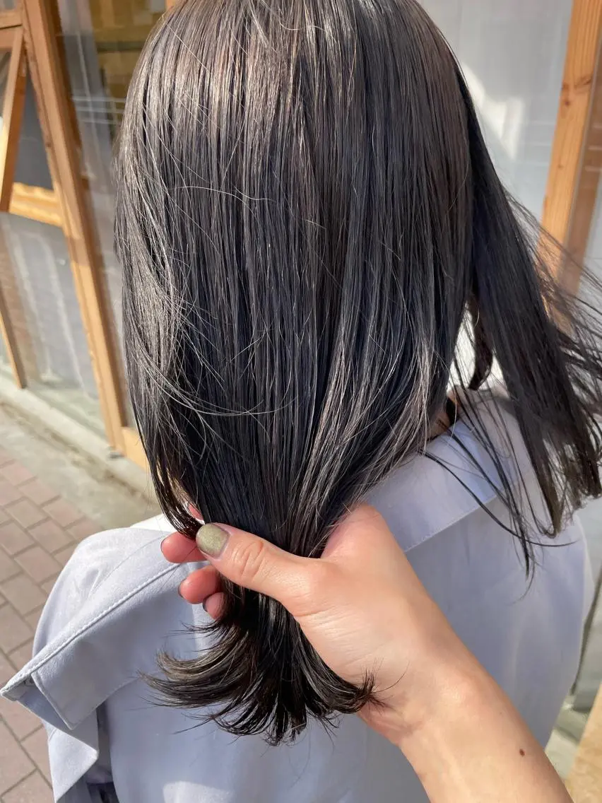 セミロング カラー グレージュ 髪質改善×美髪矯正 艶髪カラー　阪口のヘアスタイル